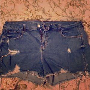 Old Navy boyfriend short